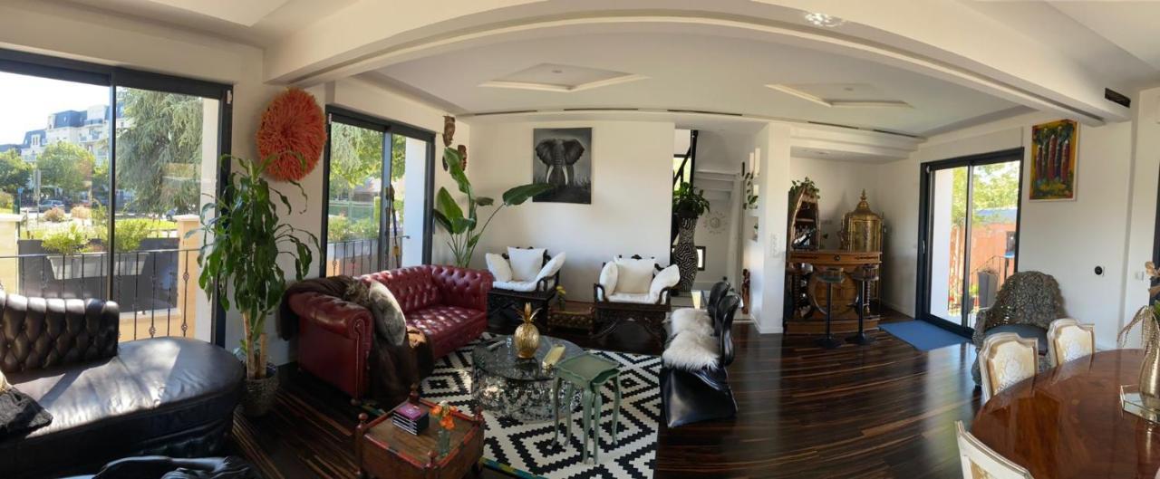 Double Tree House Villa ชาตู ภายนอก รูปภาพ