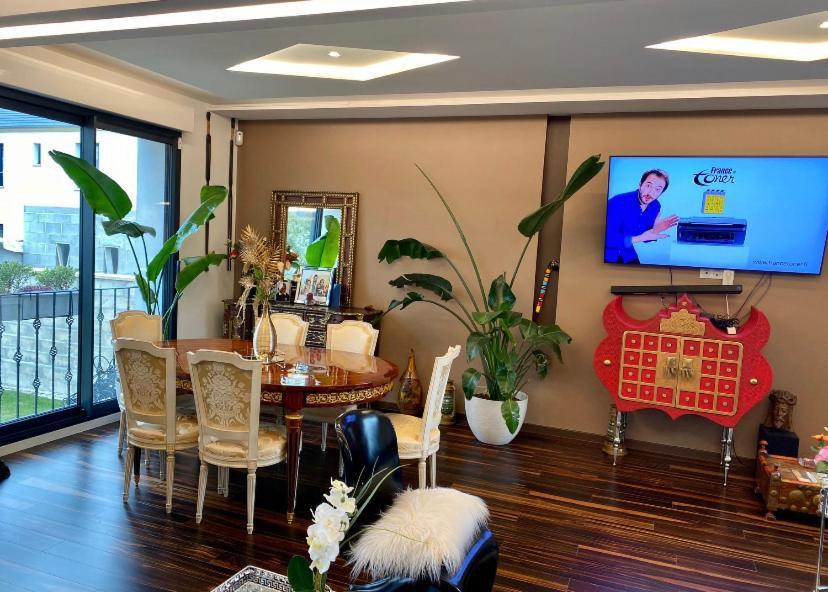 Double Tree House Villa ชาตู ภายนอก รูปภาพ